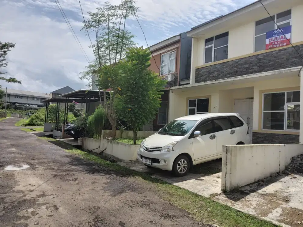 Rumah 2 Lt di Lingkungan Asri Green View Residence Dekat Cifor Bogor