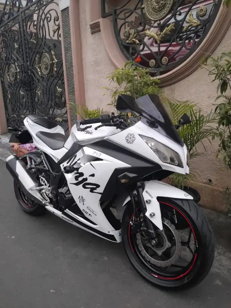 Kawasaki ninja 250 ABS FI bisa TT bt tukar tambah barter