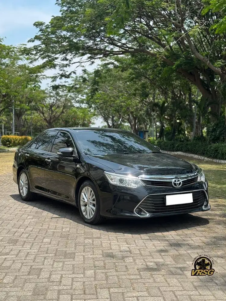 Toyota Camry V 2016