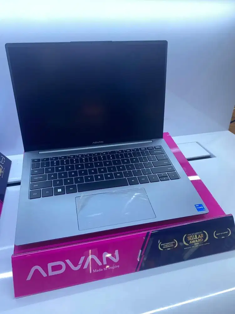 Laptop Advan workPro
