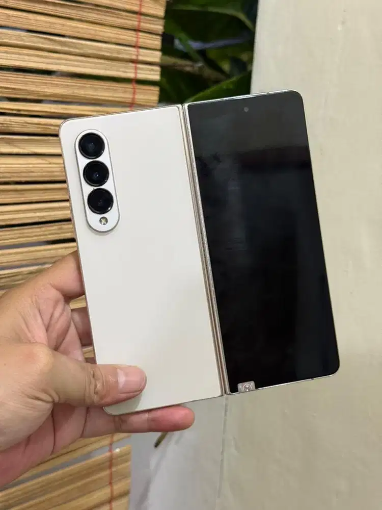 Samsung Z Fold 4 5G Pink 12/256GB Sein Resmi Fullset Normal