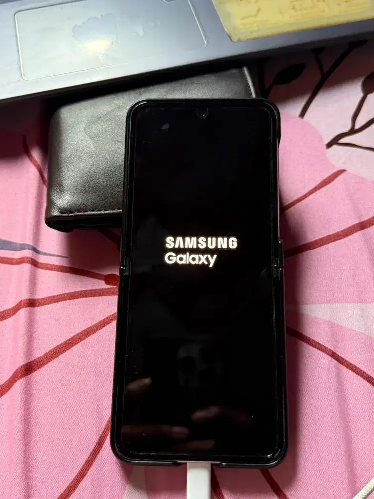 Samsung Galaxy Z Flip 4