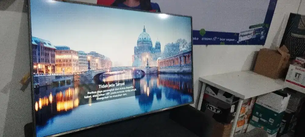 TV LG 70 inch smart TV UHD 4K 70uk650