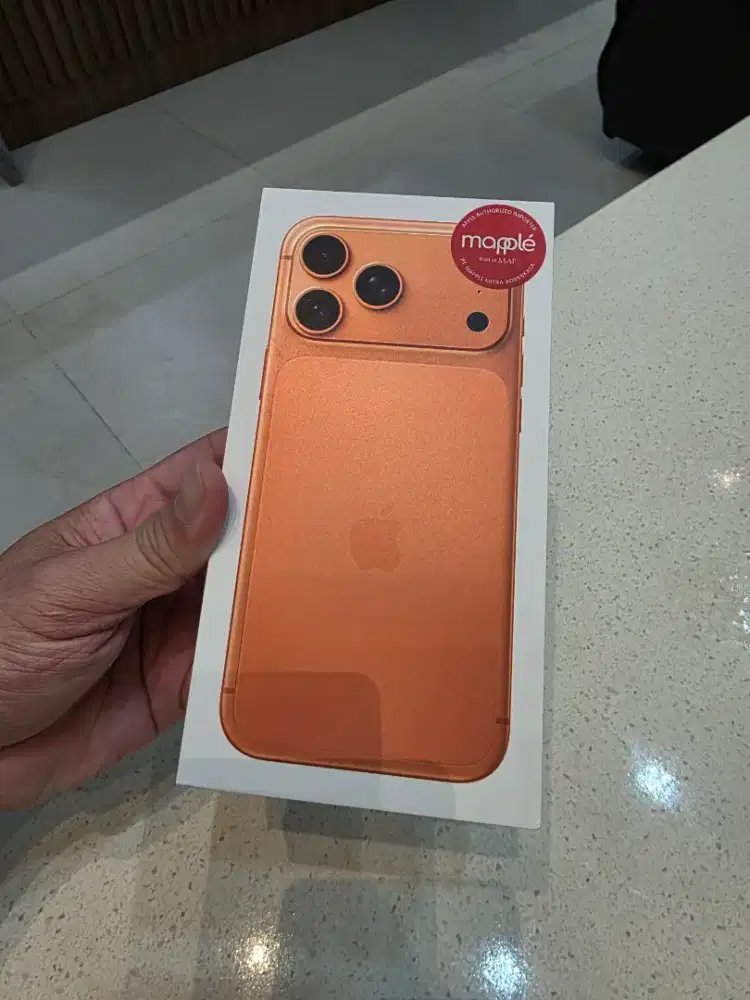 Iphone 17 pro max 256 garansi resmi indonesia