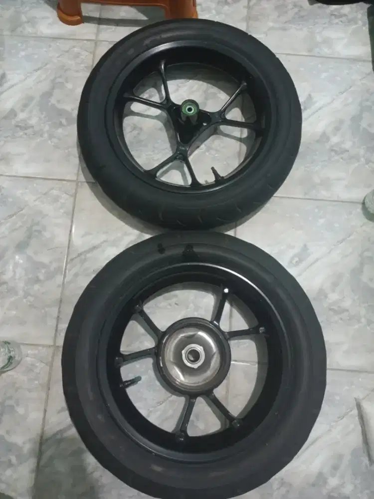 Velg aerox new ori bawaan