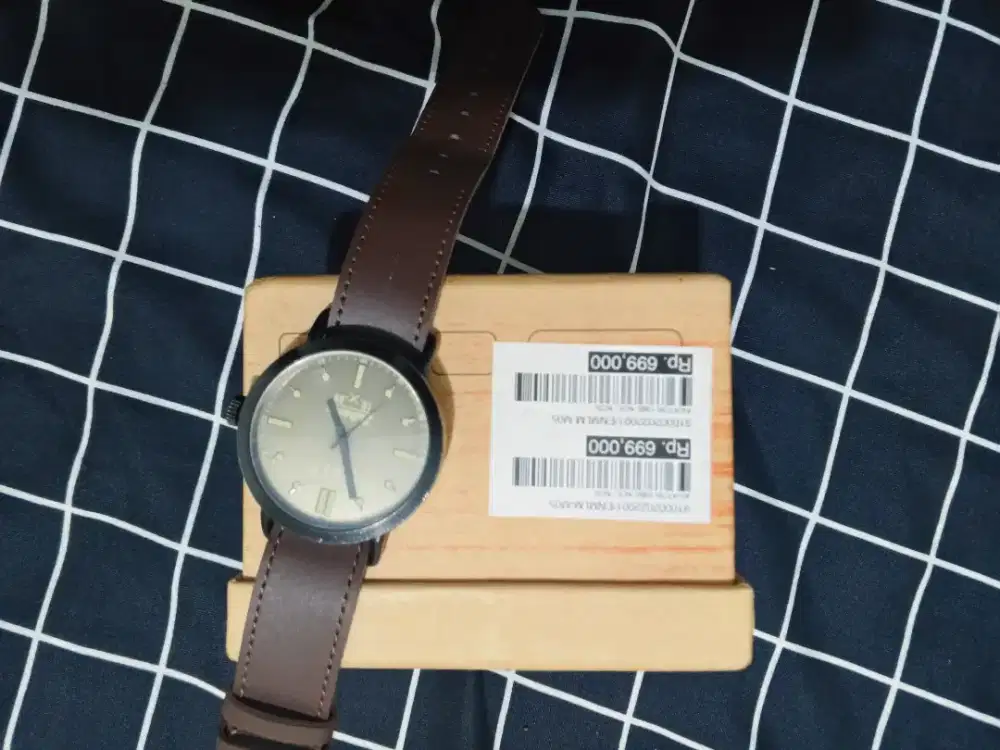 jam tangan eiger