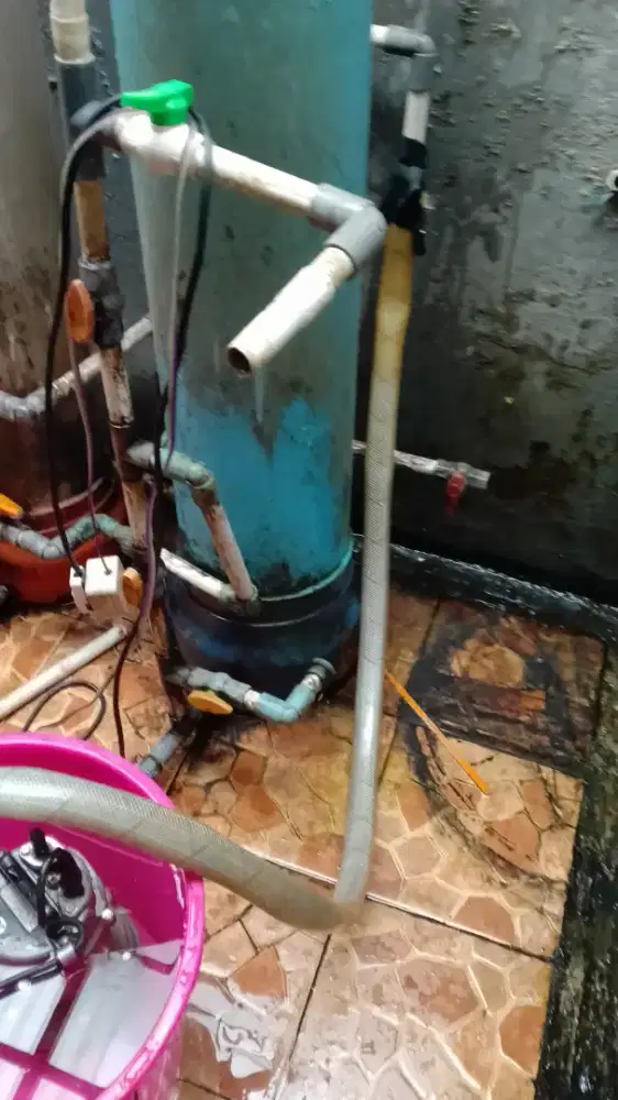 Pendorongan air kran mampet