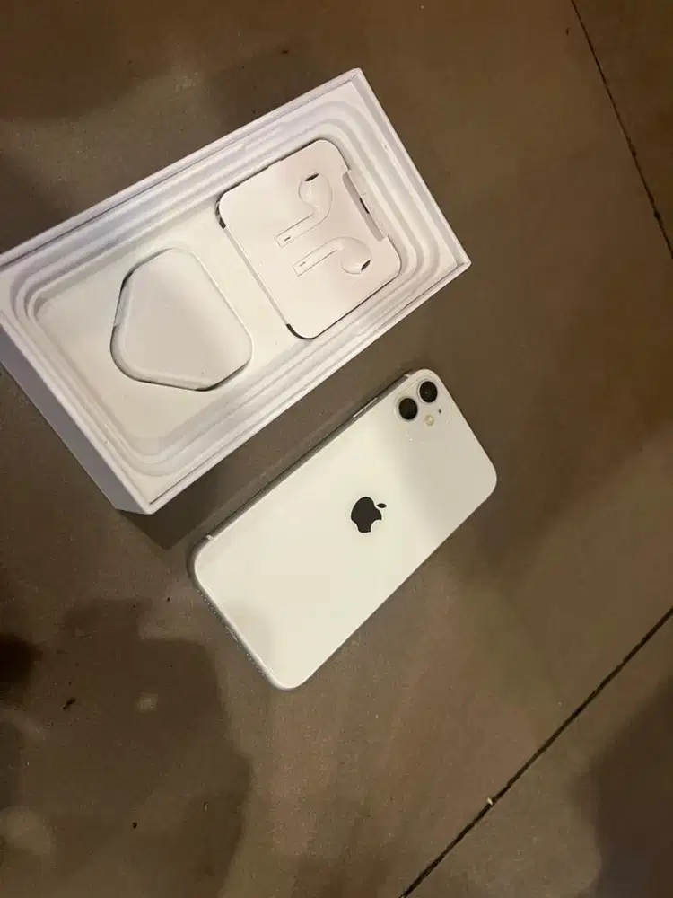 iphone 11 128gb selalu ada putih