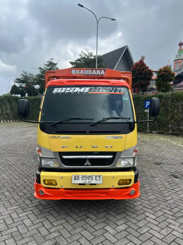 Jual cepat canter hd 2019 mobil rawatan