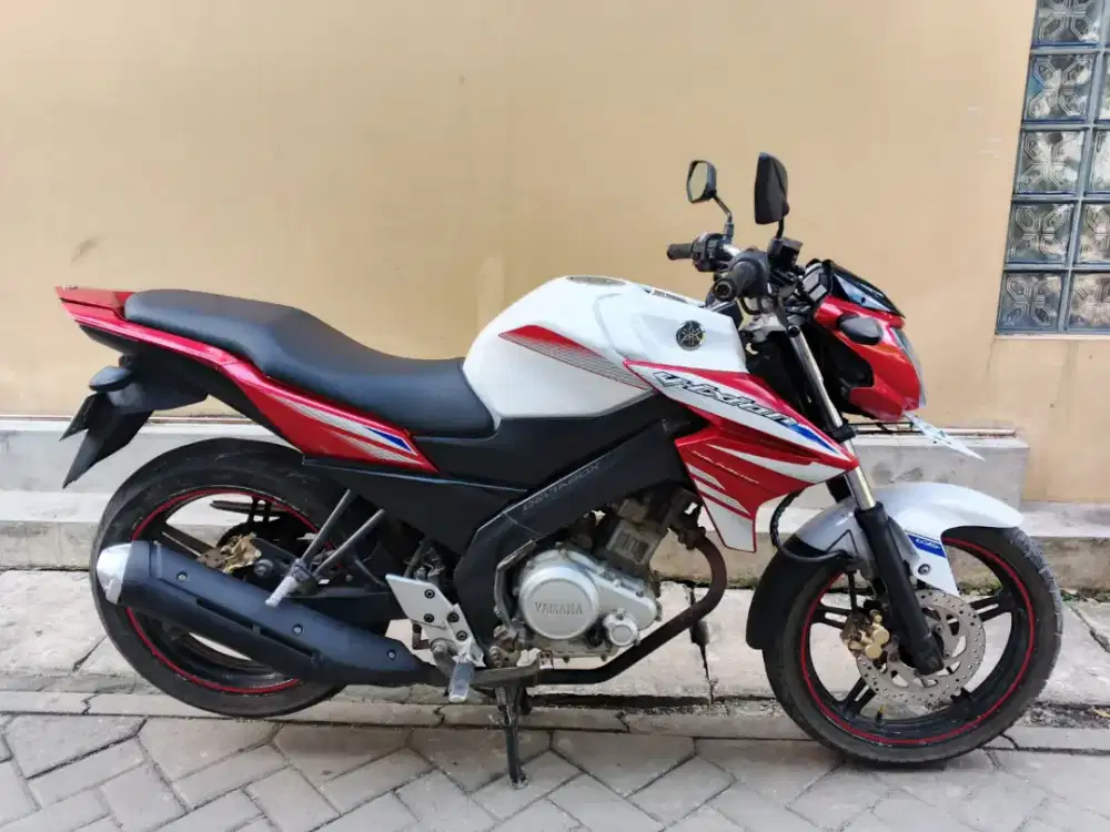 Yamaha Vixion Lightning 2014 Pajak Panjang