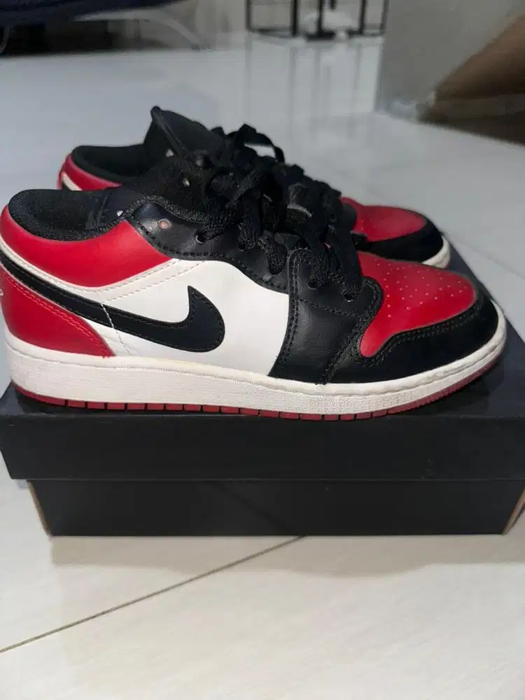 jordan 1 low bred toe black white red