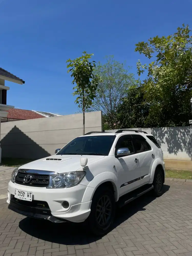 Toyota Fortuner G Diesel Matic 2009