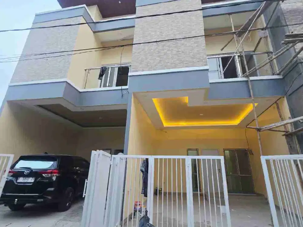 Dijual rumah baru 2 lantai siap huni di Harapan indah bekasi