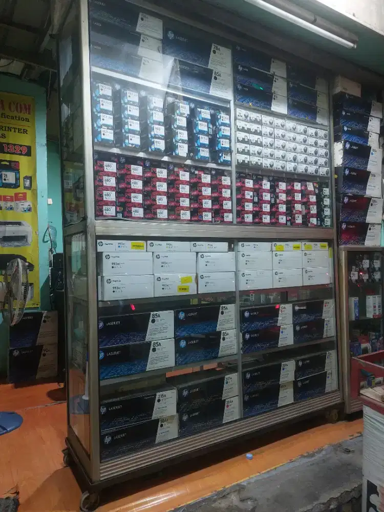 Jual etalase dan meja