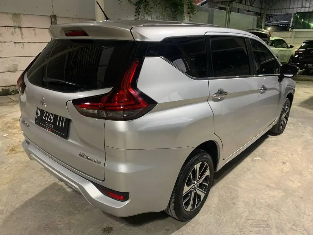 Mitsubishi Xpander Ultimate AT 2019 Silver PREMIUM B2728TIT