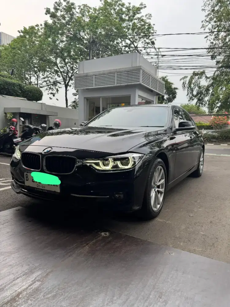 320 sport B48 2016