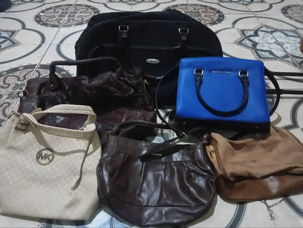 Jual semua . Lagi bu