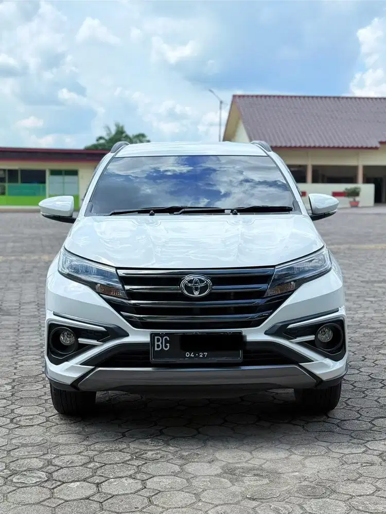 DP 10jutaan KM. 30RB ! Toyota Rush GR SPORT 1.5 MANUAL 2022