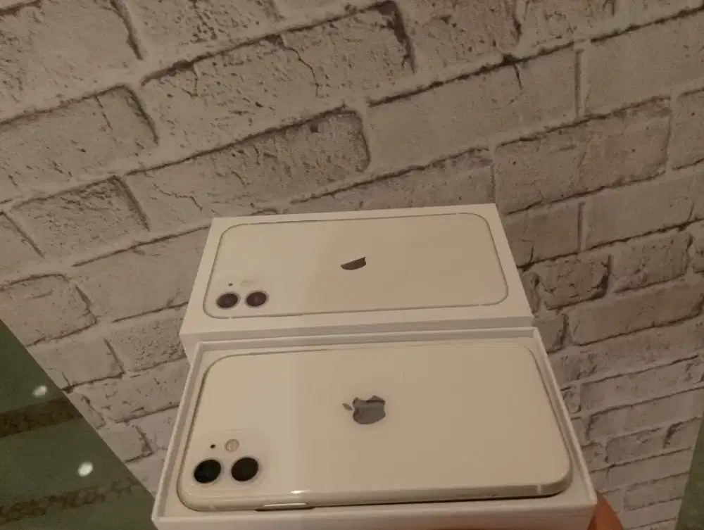 Iphone 11 128gb sudah paling murah la