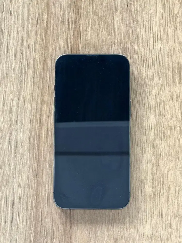 Iphone 13 pro 128 GB ex Garansi Resmi (Erafone/ibox)