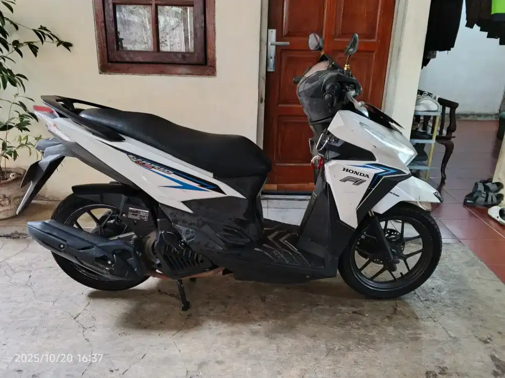 Vario 125 tahun 2016 pajak hidup panjang orisinil murah