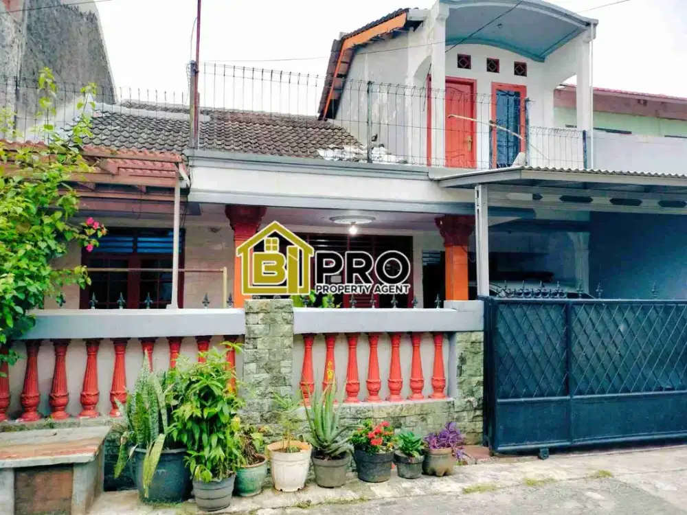Rumah siap huni dan rapi , mekarsari cimanggis