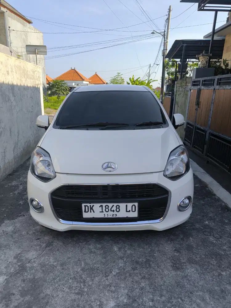 Jual mobil Daihatsu Ayla X Manual 2014