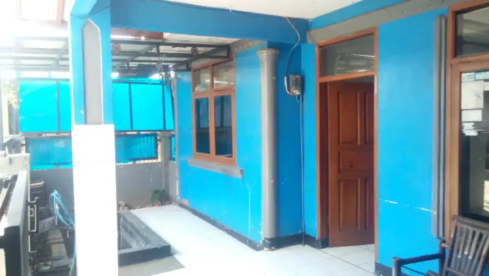 Jual Rumah Pinggir jalan dilalui angkutan umum