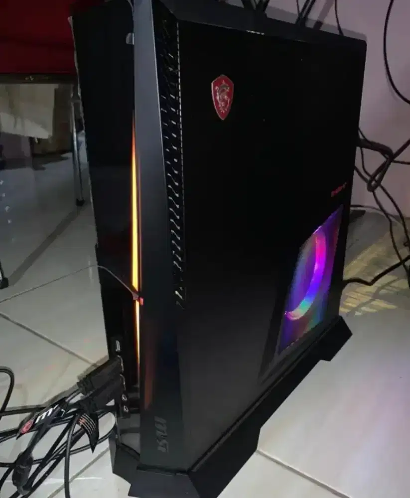 PC Gaming MSI Trident | i7 10700F SUPER
Kencang, Mulus, Siap Pakai