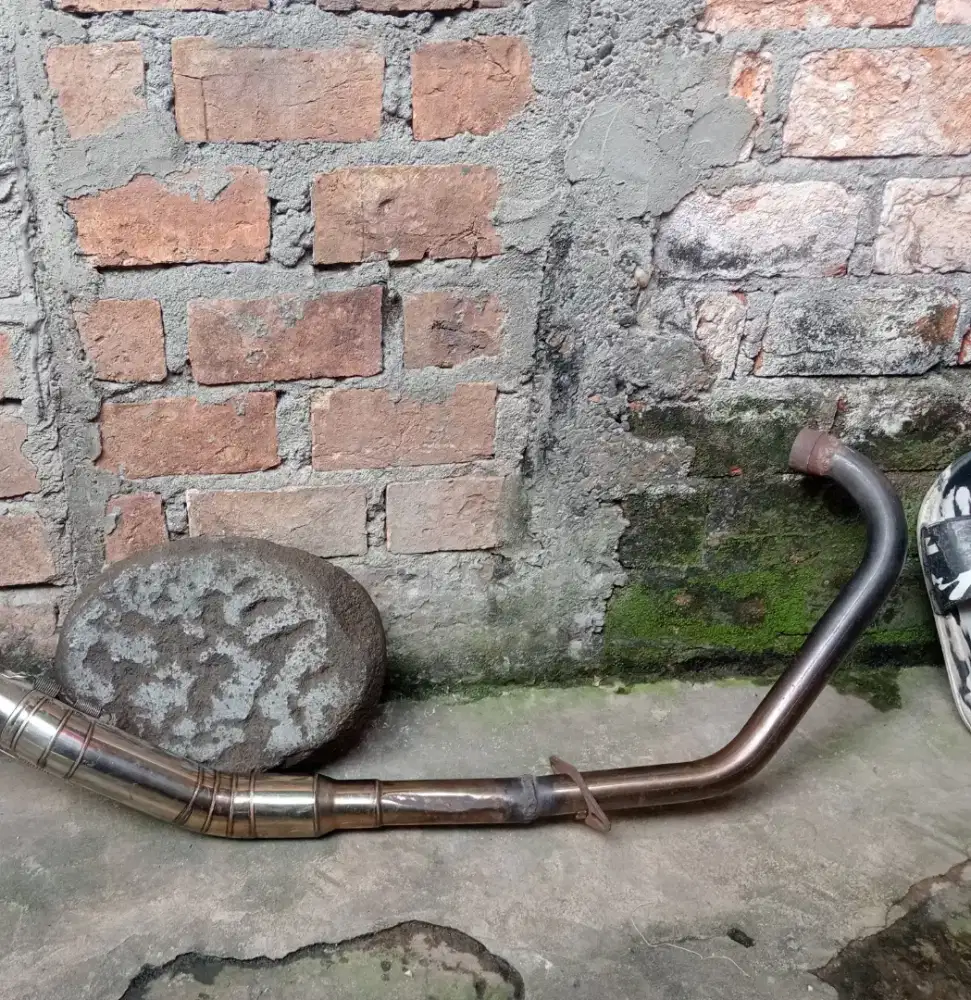 Leheran/header knalpot vixion