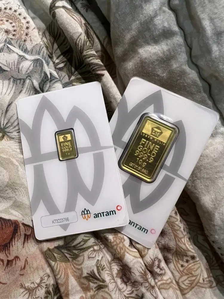 Paket Logam Mulia (LM) Antam 10g dan 1g Certieye