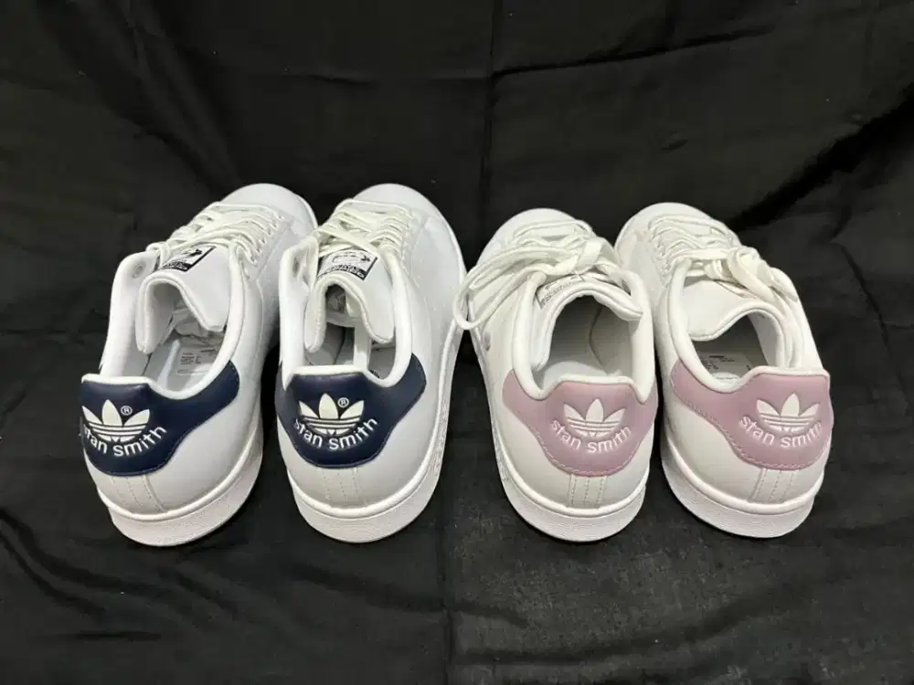 Sepatu Adidas stan smith original sepasang