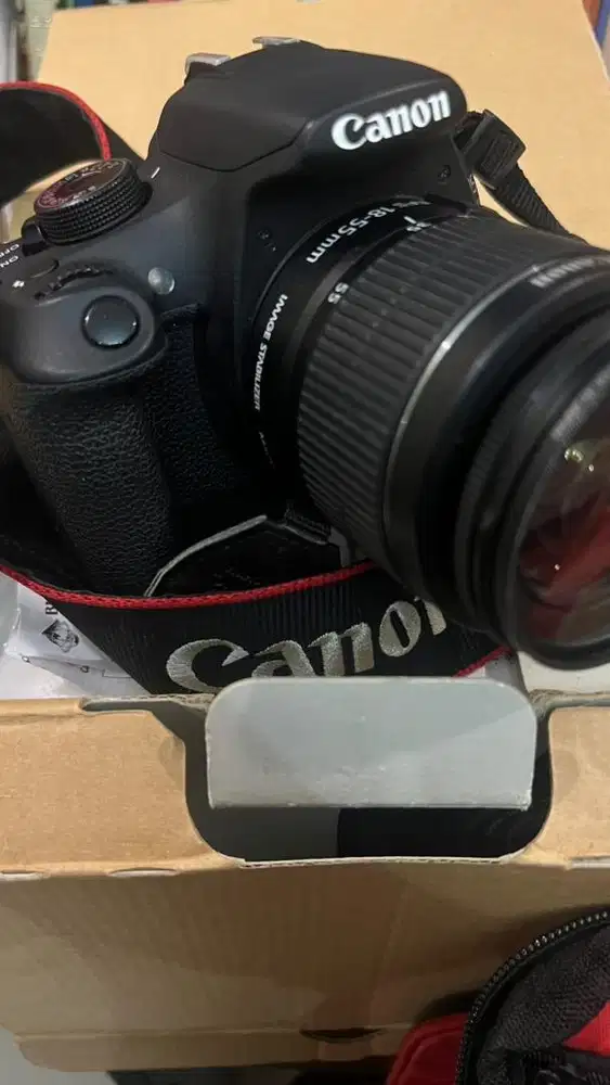 CANON EOS 1200D