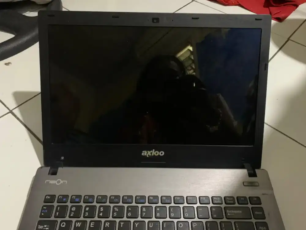 Laptop Axio spek di foto