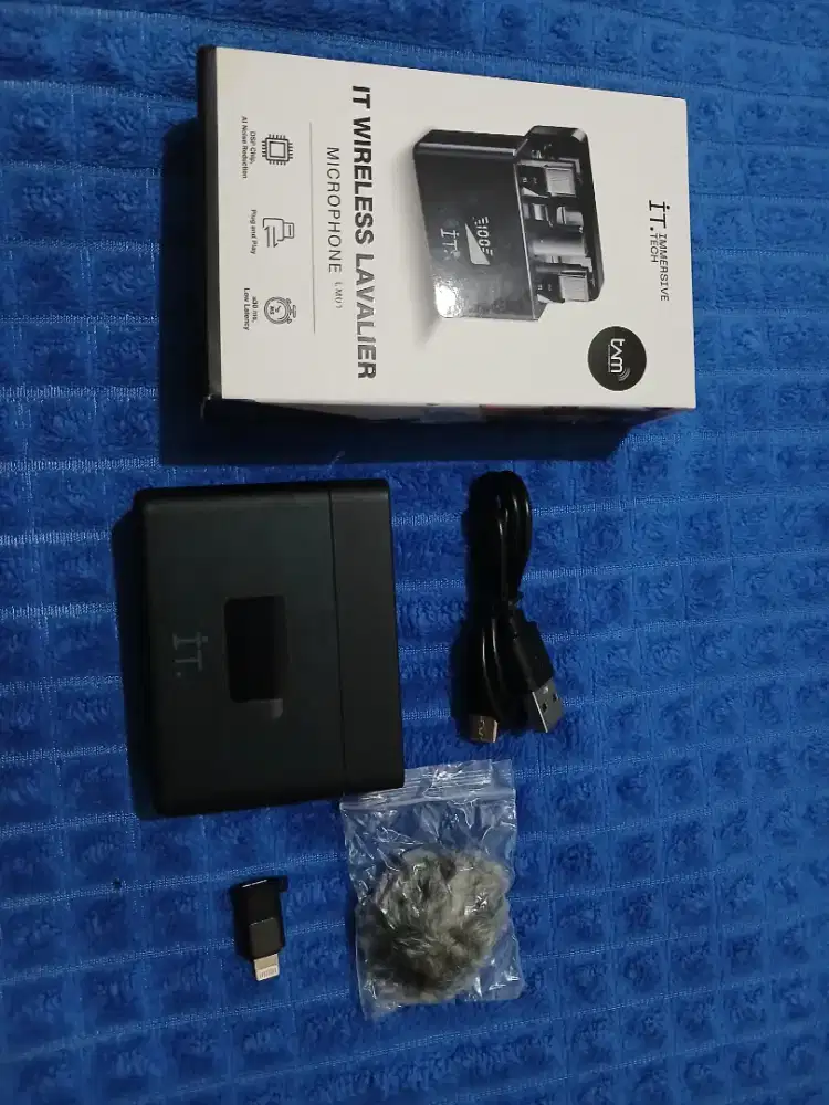 iT microphone wireless clip on LM01 hanya unboxing