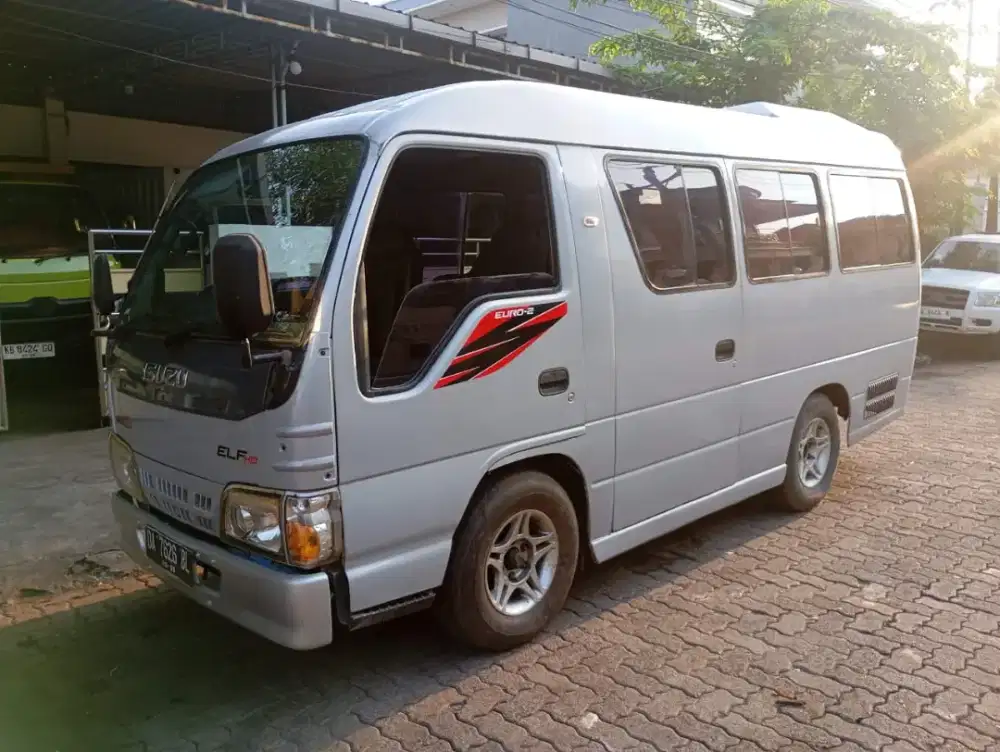Elf NHR55 2013 paramitra lowKM