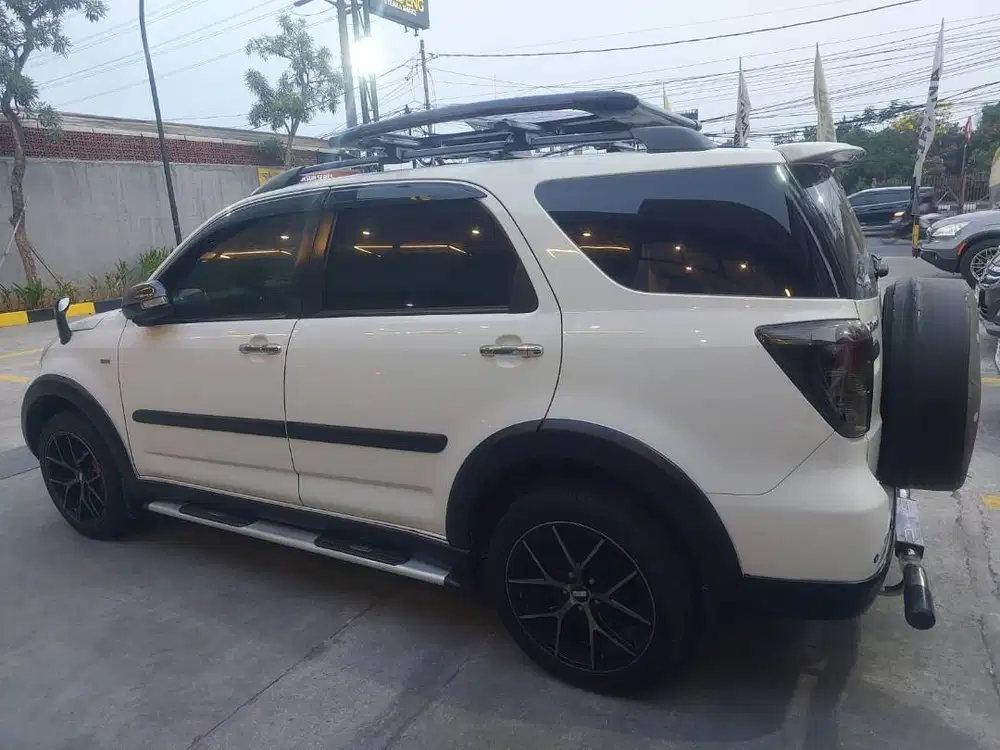 Dijual Toyota Rush Tipe S