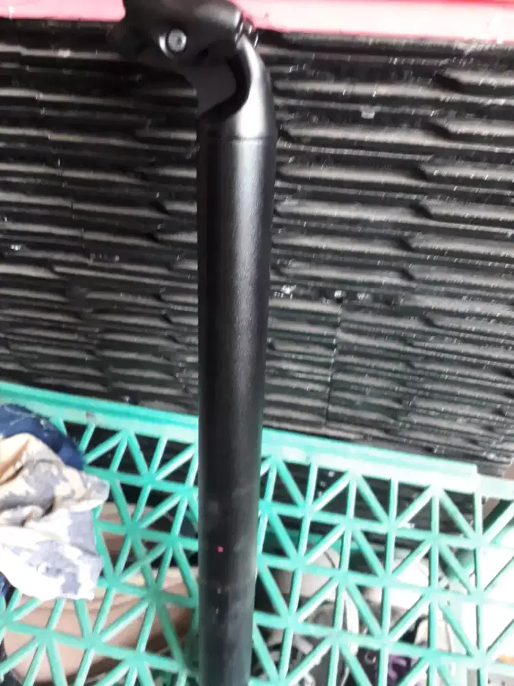 Seatpost specialized ukuran 30.9 panjang 35 cm