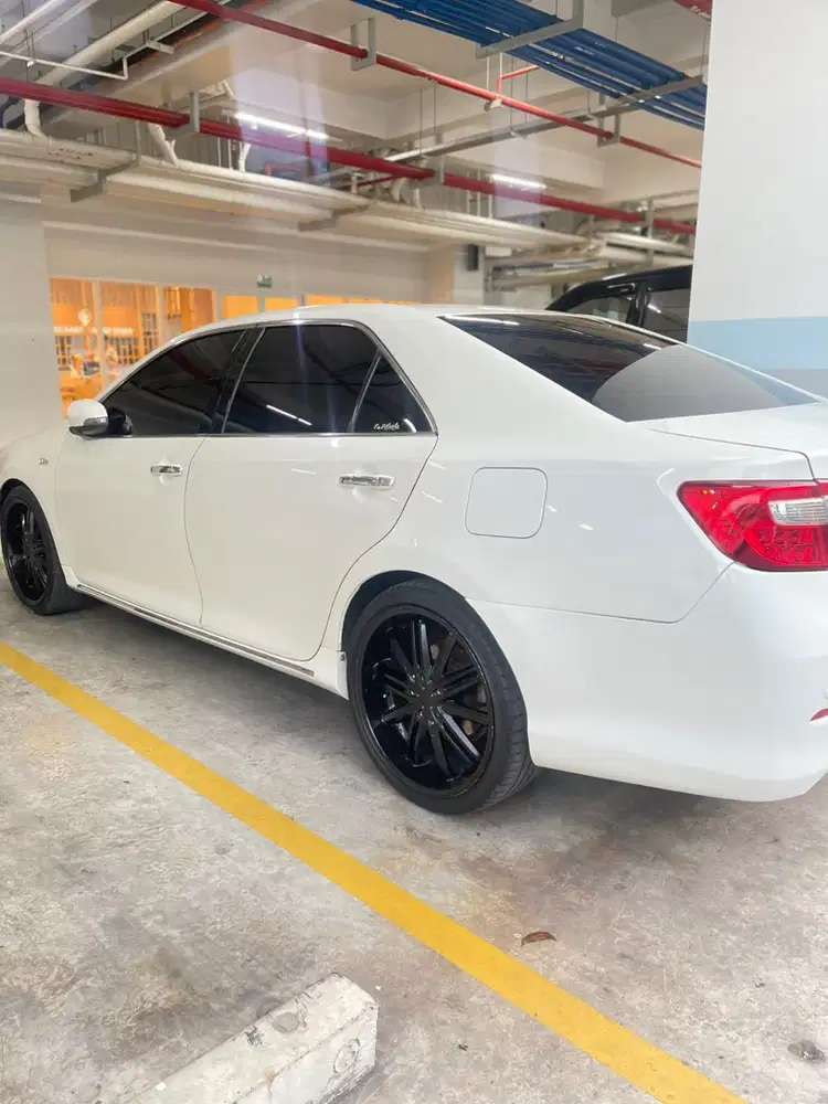 Toyota Camry 2012 Bensin
