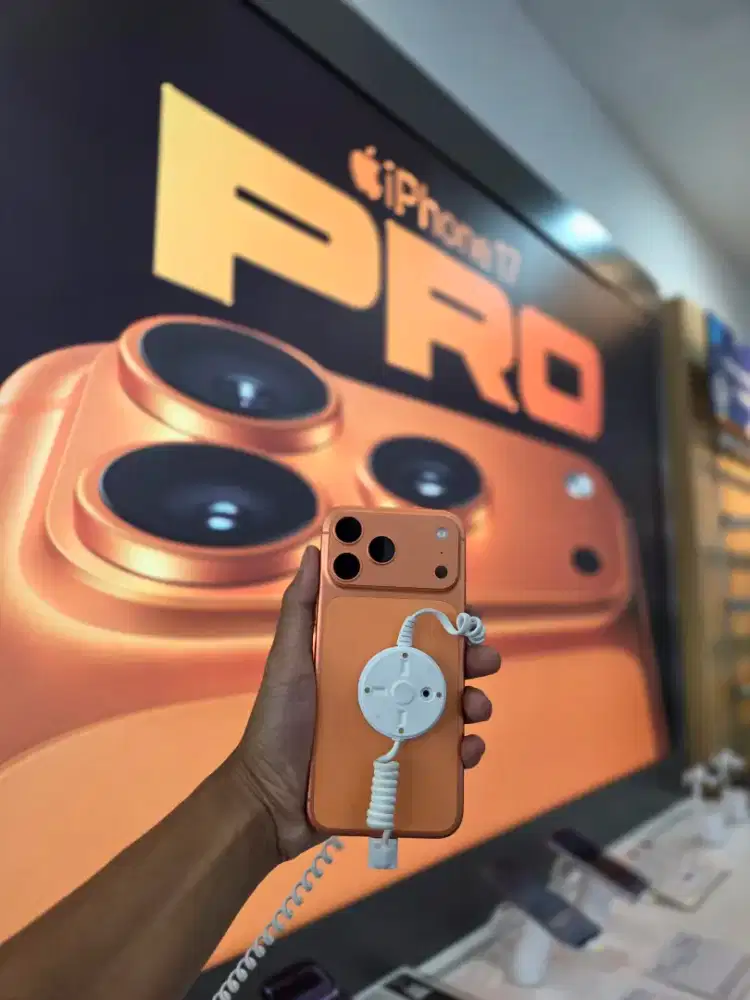 Iphone 17 Promax Cosmic Orange 256GB