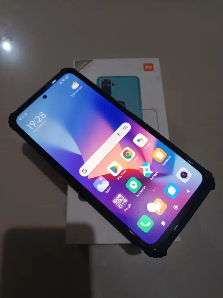 Redmi note 10 ram 4/64