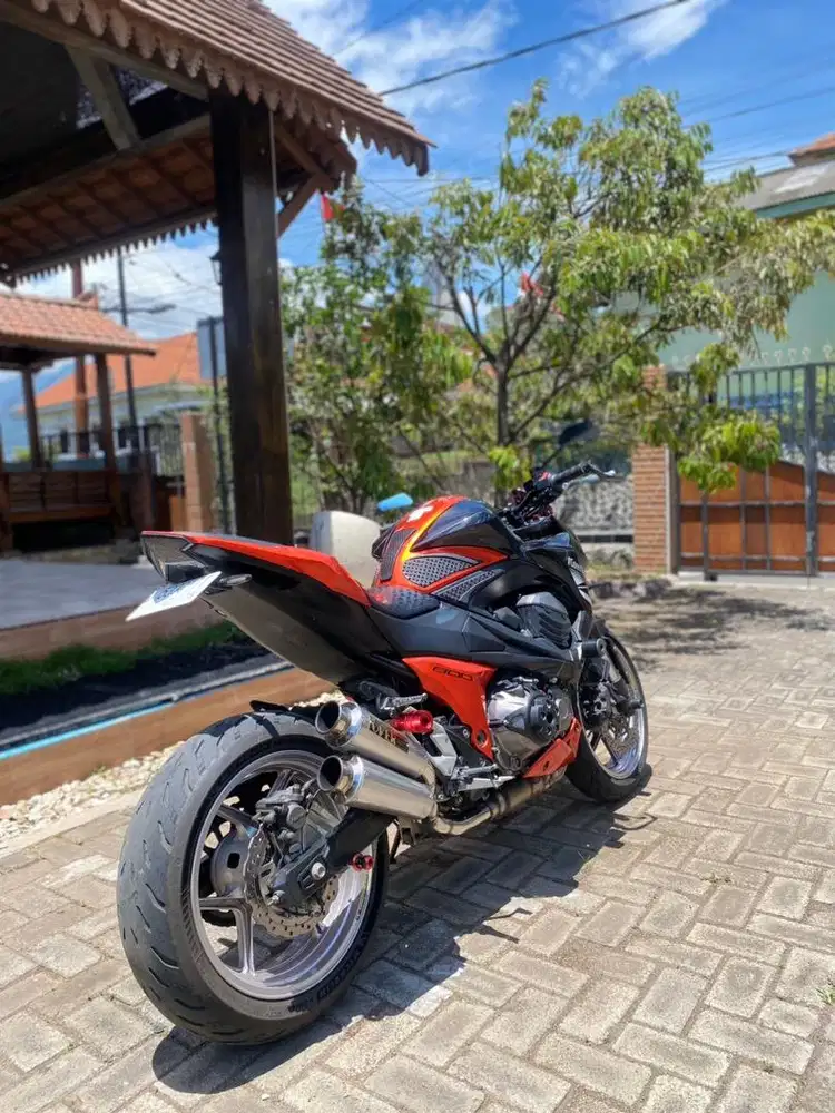 Kawasaki Z800 orange Mulus