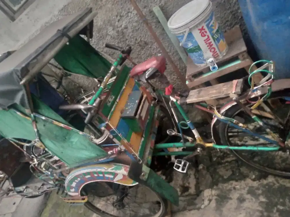 Dijual becak layak pakai