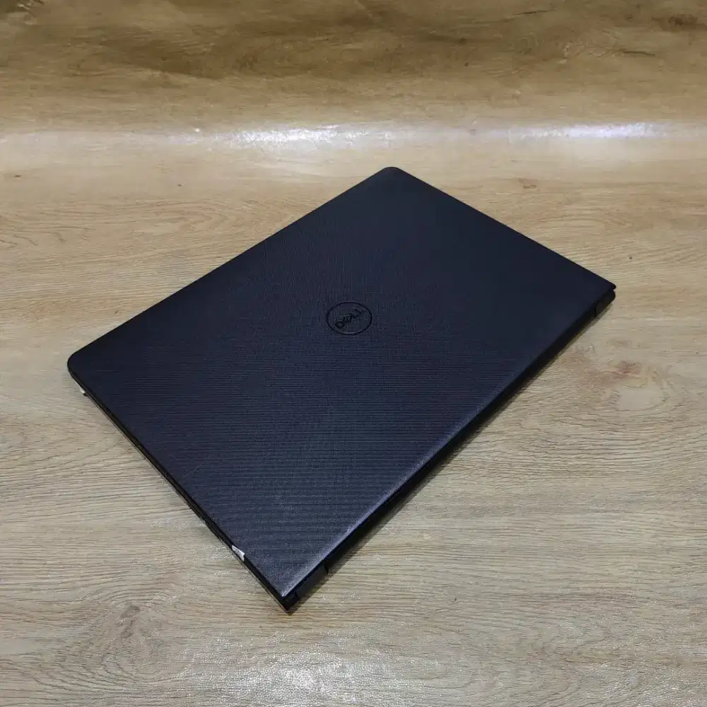 Laptop Gaming Dell Inspiron Slim Core i7 Gen 6 Ram 16GB Dual VGA bonus