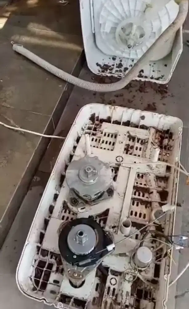 Service/pasang ac dan service elektronik