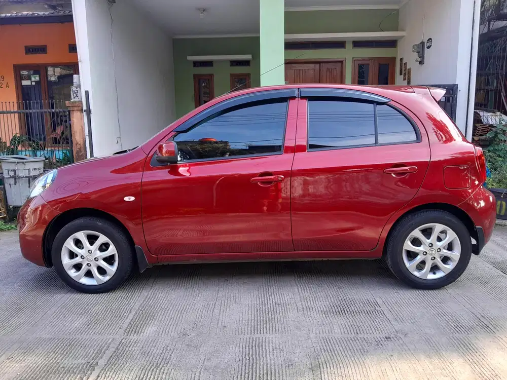 Nissan March 2014 Bensin