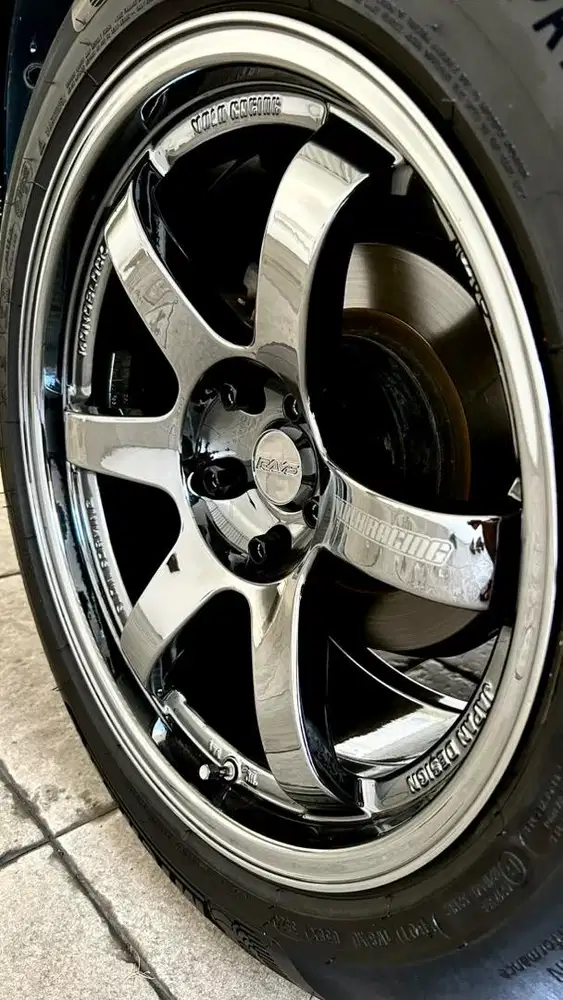 TE37 black chrome ring 18 lebar 9.5 ET 25 kondisi mulus