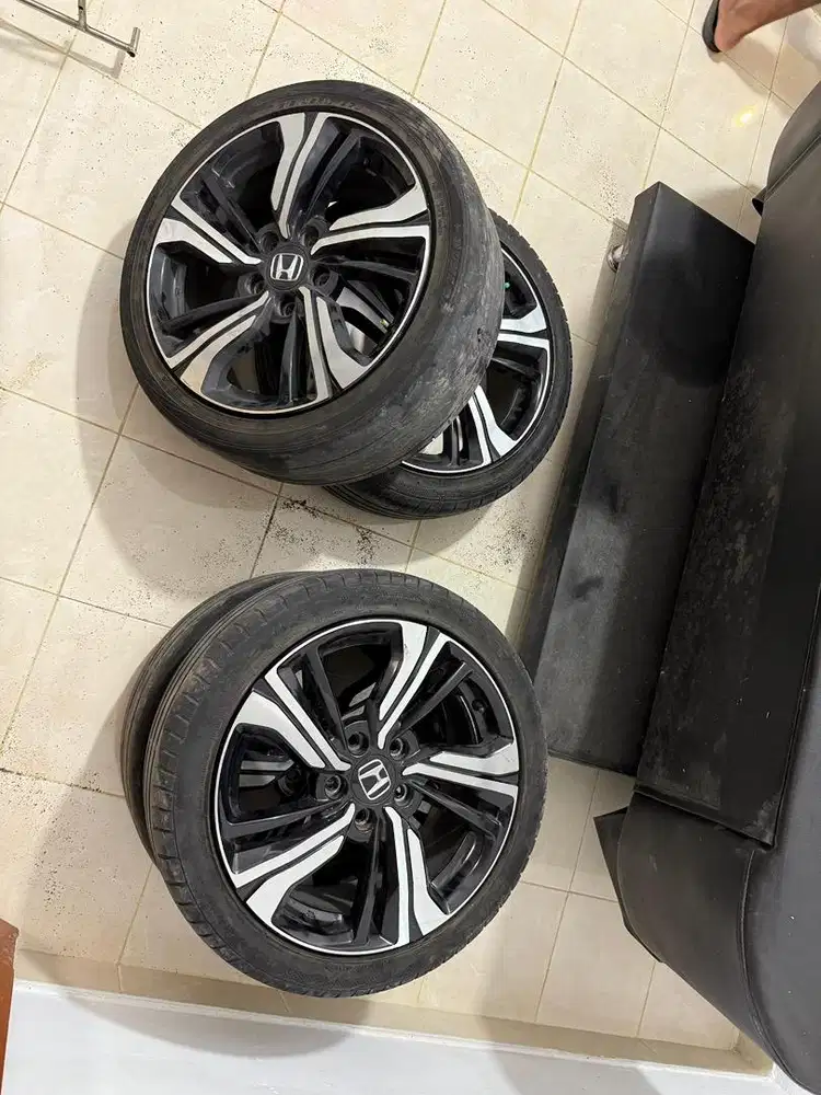 Velg Honda R17 Gratis Ban