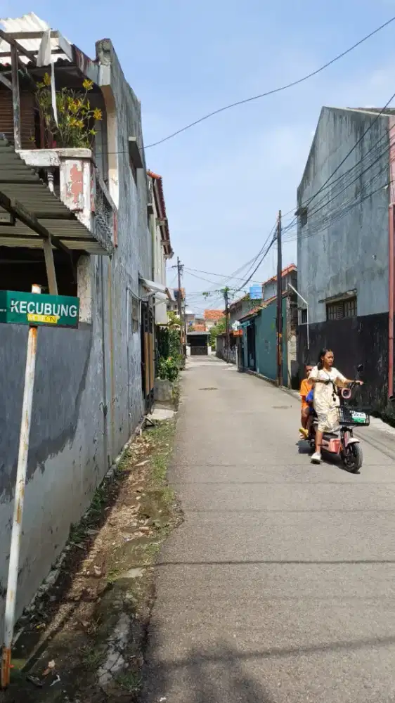 Kontrakan nyaman di komp. Perumahan Batuwangi