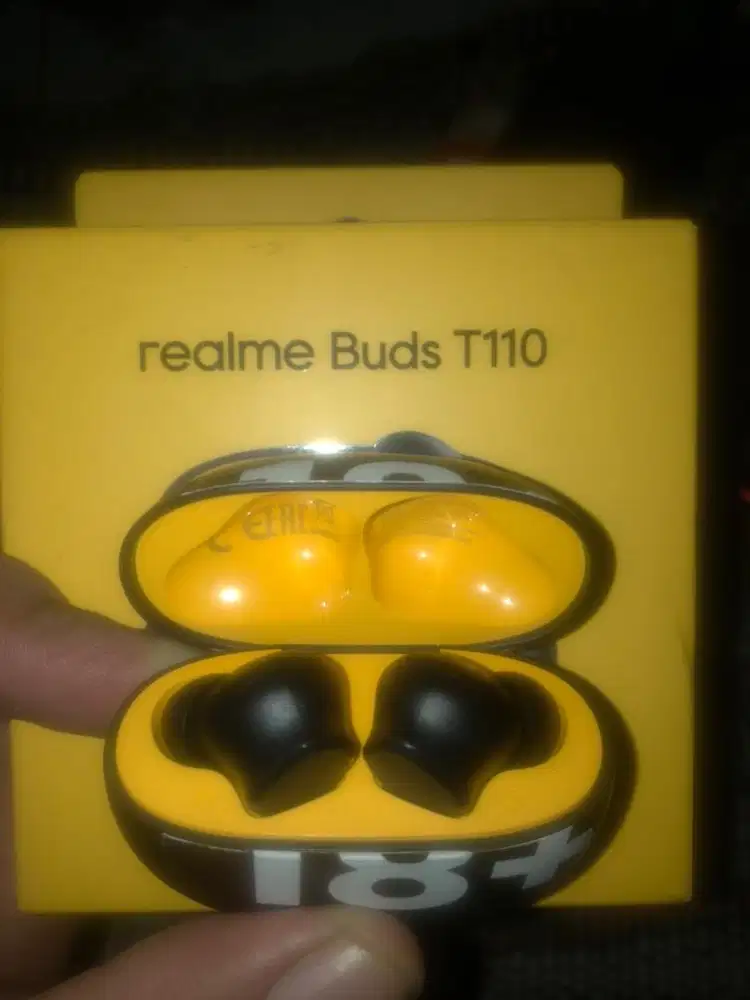 Realme buds T110
